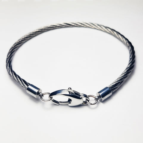 LOMÉ STAINLESS STEEL WIRE BRACELET