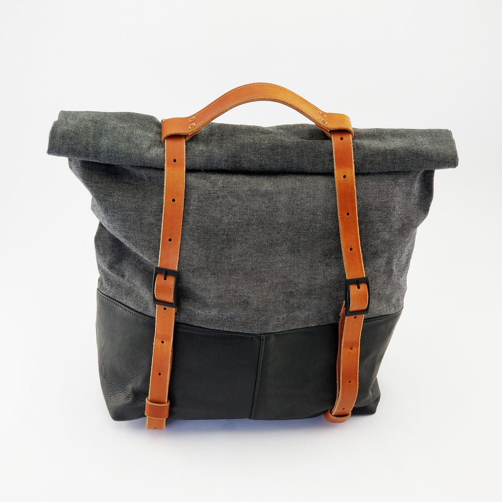 AJAX  WEEKENDER BAG