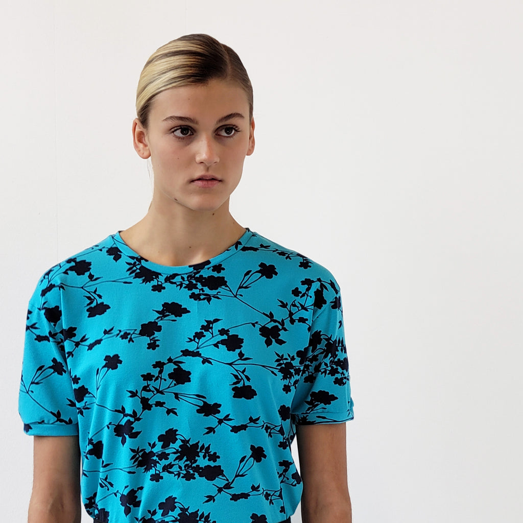 534 TO BORNEO - RADIANT BLUE